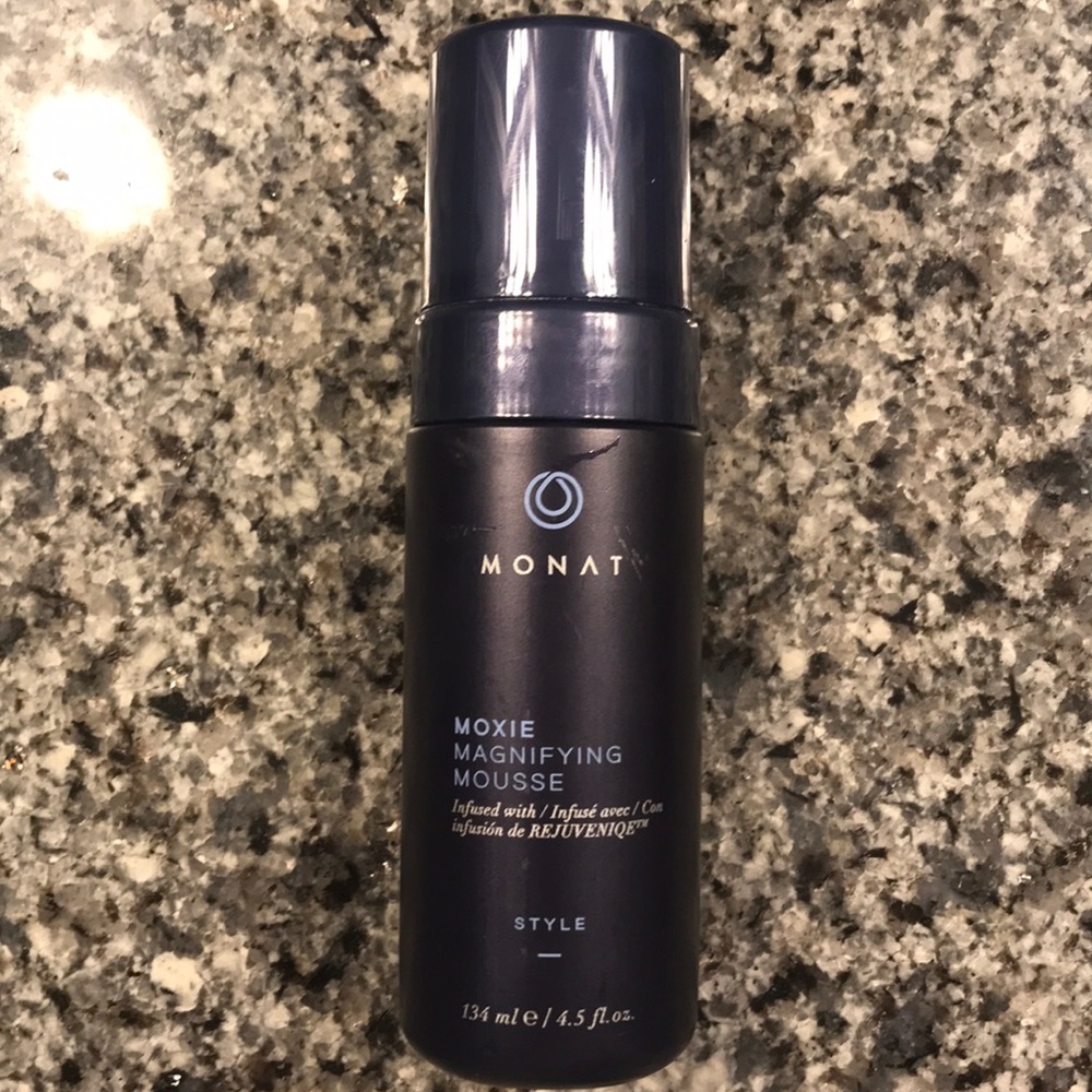 Monat Moxie Magnifiying Mousse
